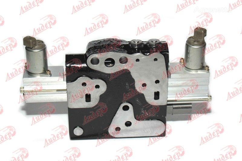 peças sobressalentes Klapan gidravlicheskiy / Hydraulic Valve para trator de rodas Case IH