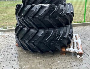 pneu para trator Trelleborg 650/65R42 Reifen novo